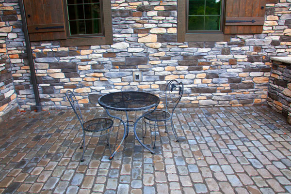 Front Courtyard Courtstone Patio